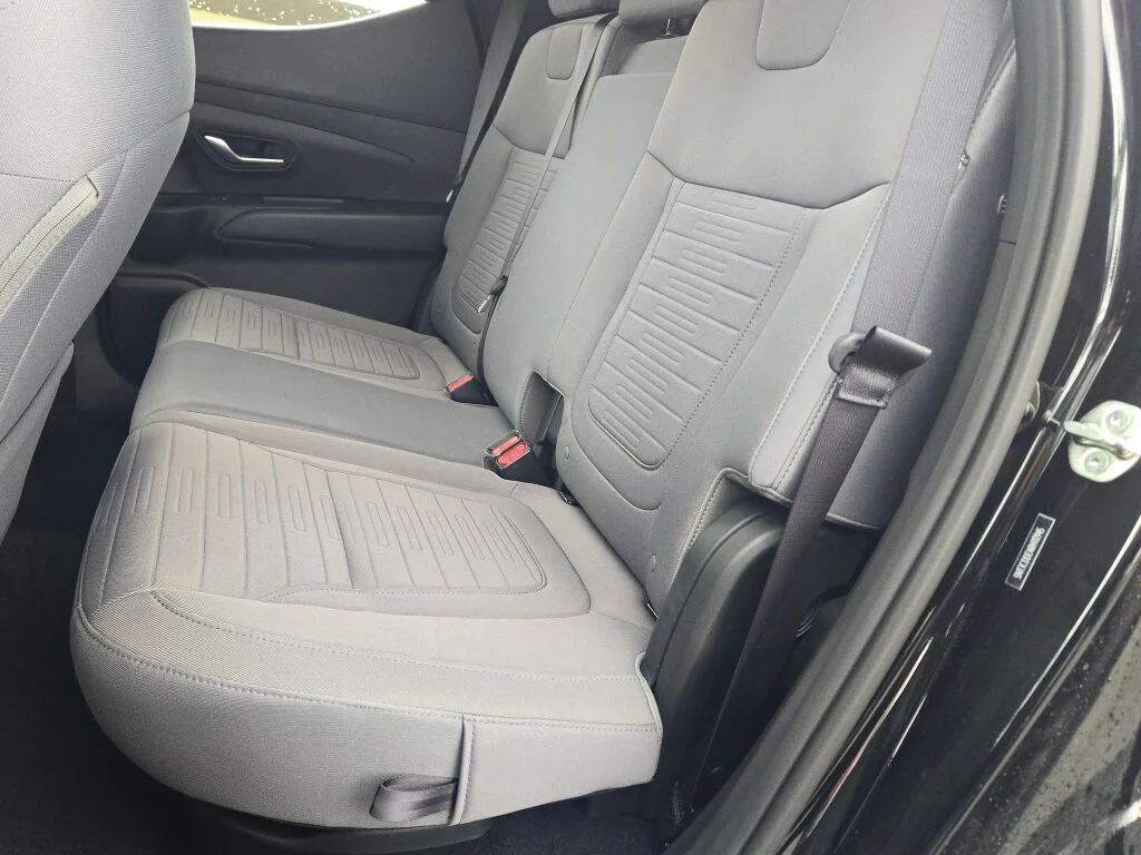 Used 2024 Black Hyundai SEL image 18