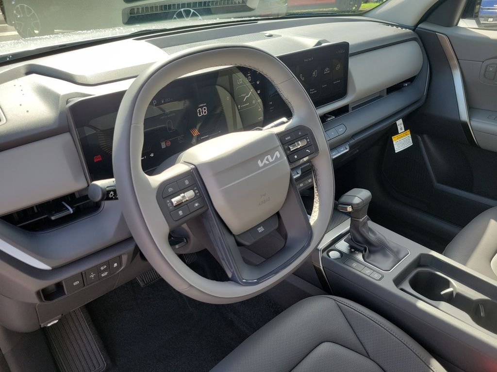 New 2027 Snow White Pearl Kia EX image 24