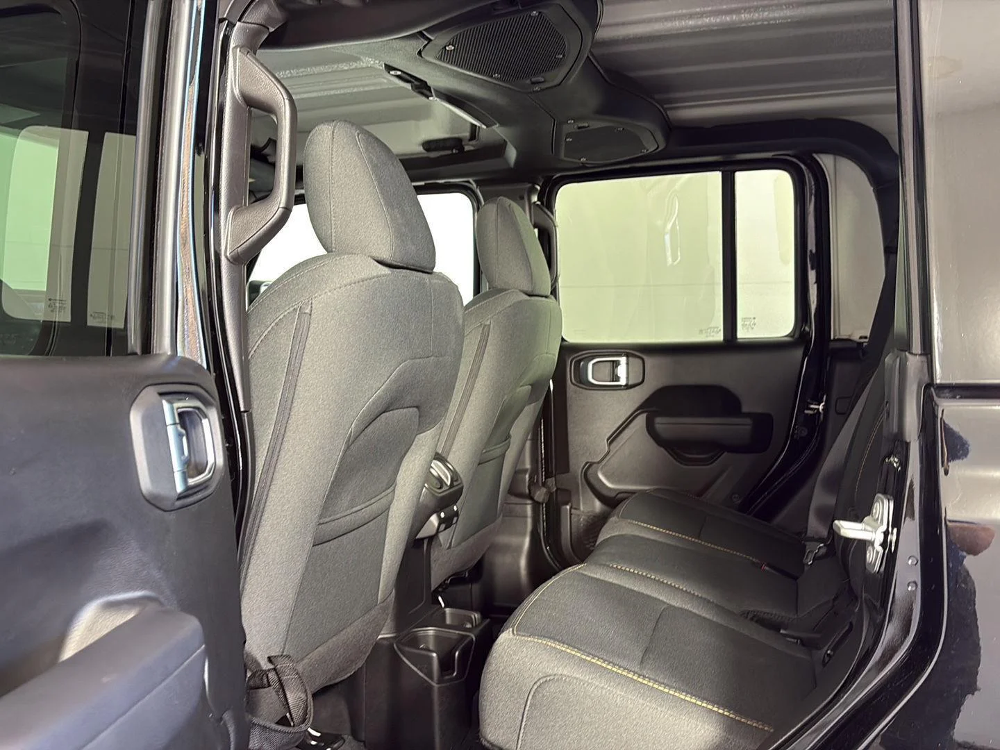 Used 2025 Black Clearcoat Jeep Nighthawk image 21