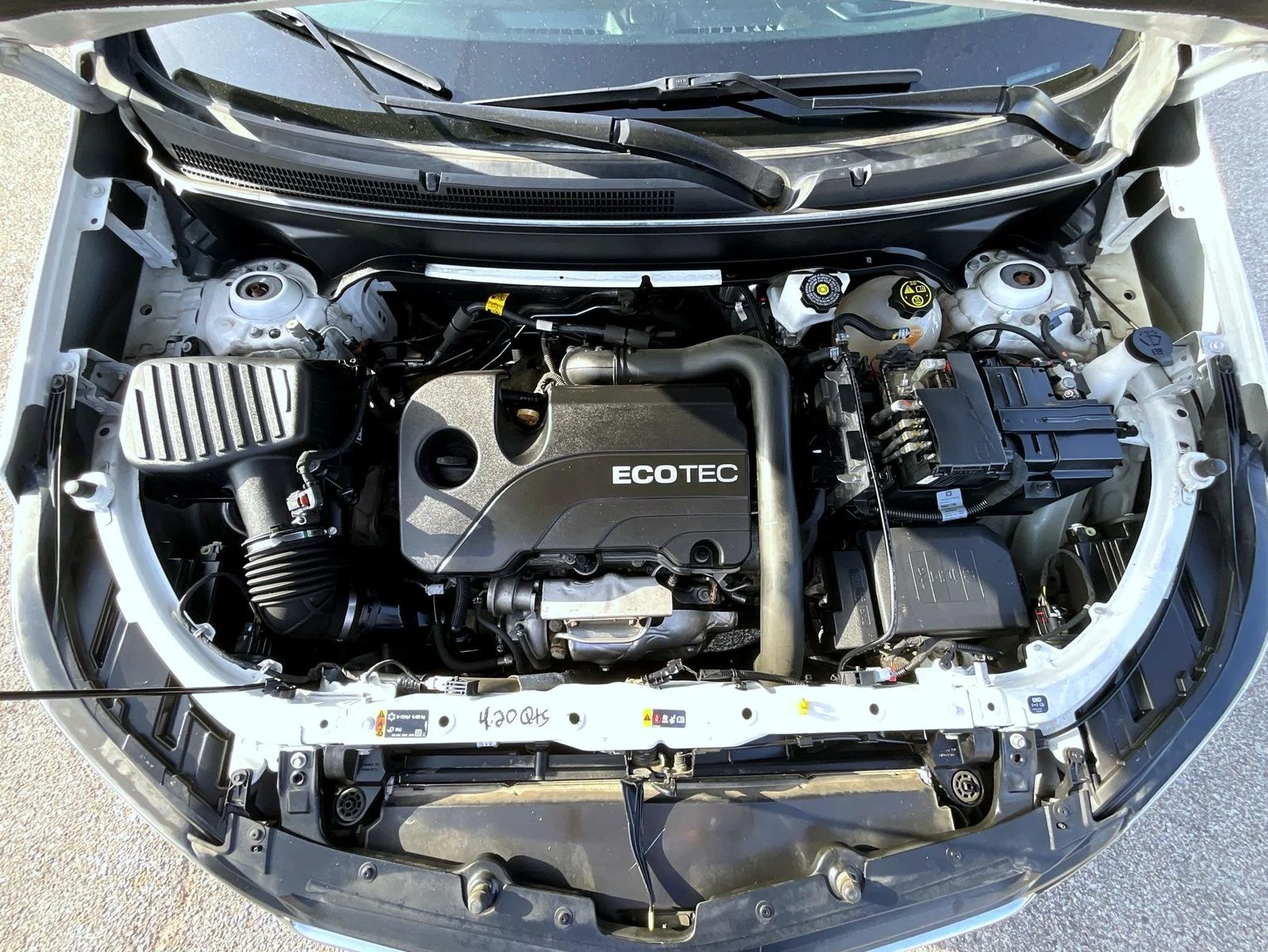 Used 2021 White Chevrolet LS image 26