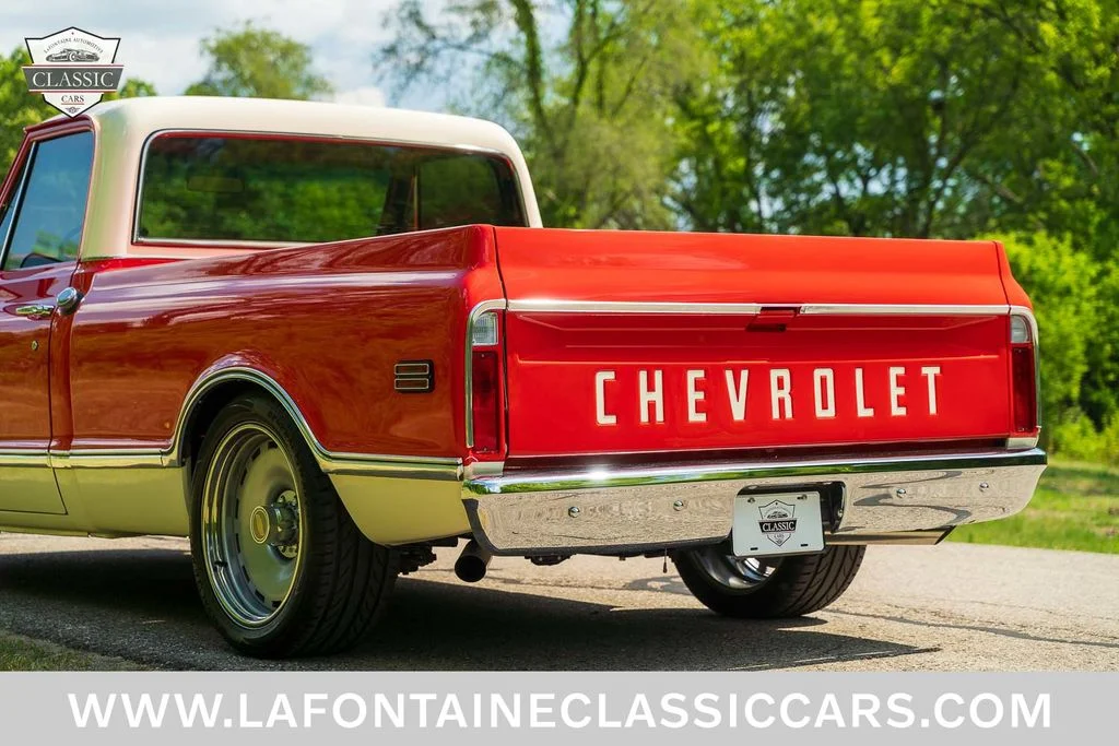 Used 1968 Orange Chevrolet  image 23