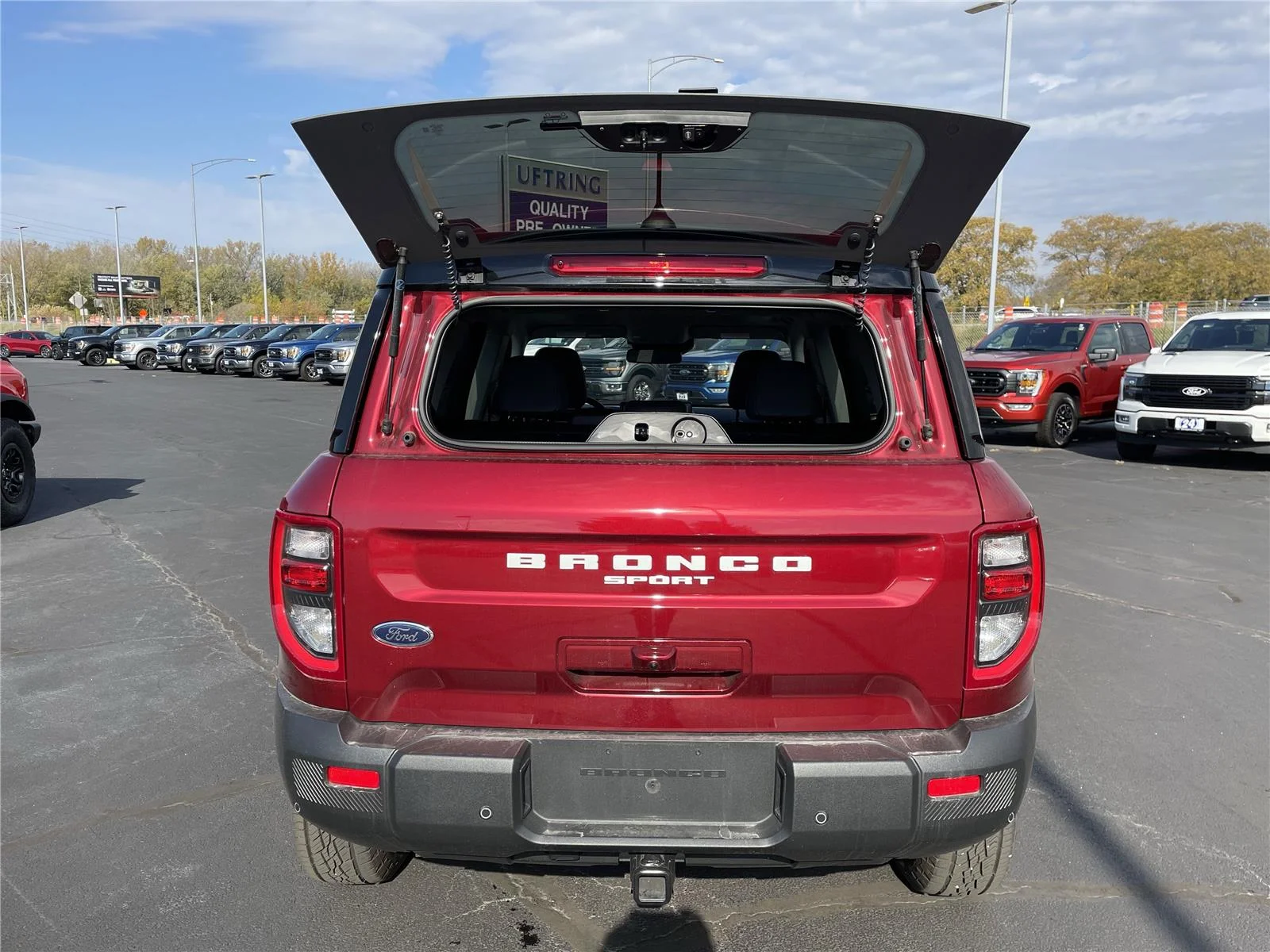 New 2025 Ruby Red Metallic Tinted Clearcoat Ford Badlands image 5