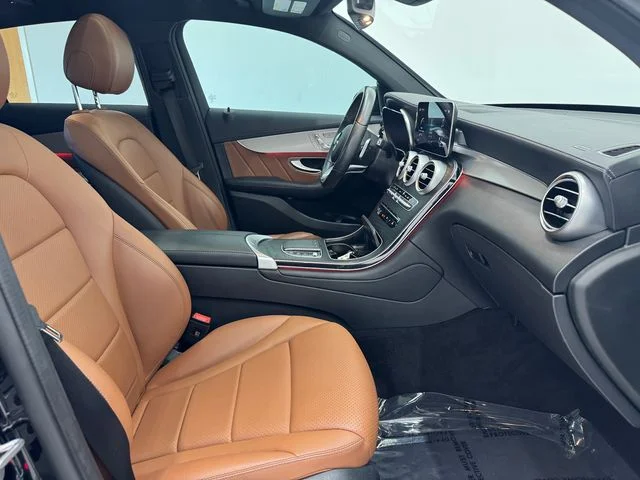 Certified Used 2023 Black Mercedes-Benz GLC 300 Coupe image 18
