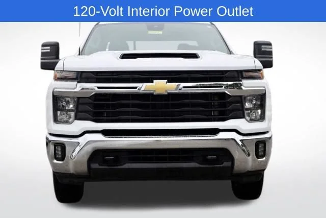 Used 2025 Summit White Chevrolet LT image 6