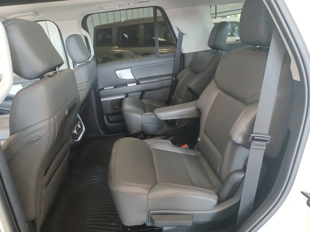 2025 Ford Expedition Active - Photo 14
