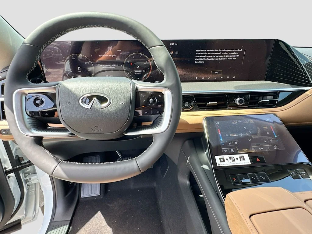 New 2027 RADIANT WHITE INFINITI Luxe 2WD image 11