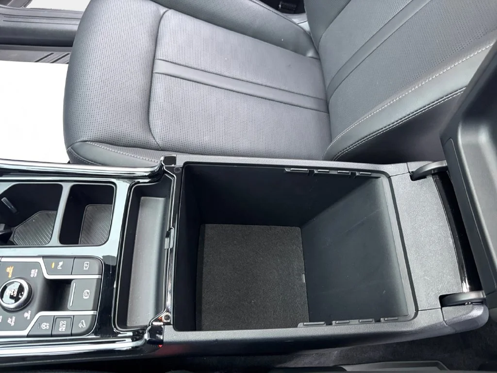 Used 2025 Brown Kia X-Line SX image 12