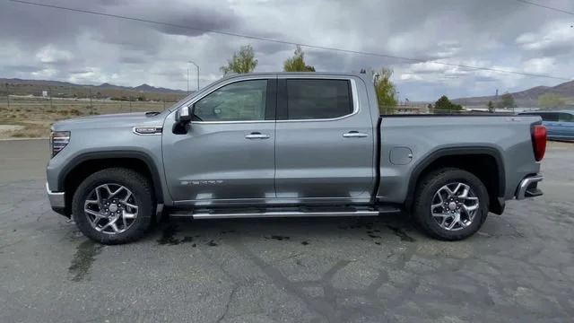 New 2026 Sterling Metallic GMC SLT image 5