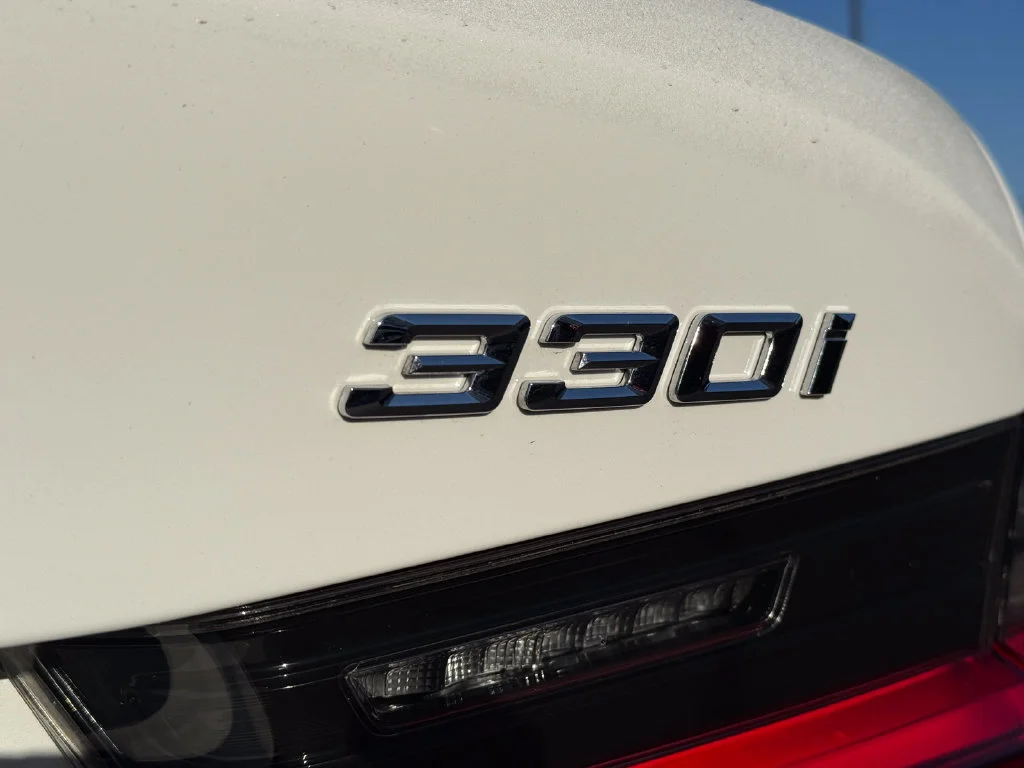 Used 2024  BMW NA image 10