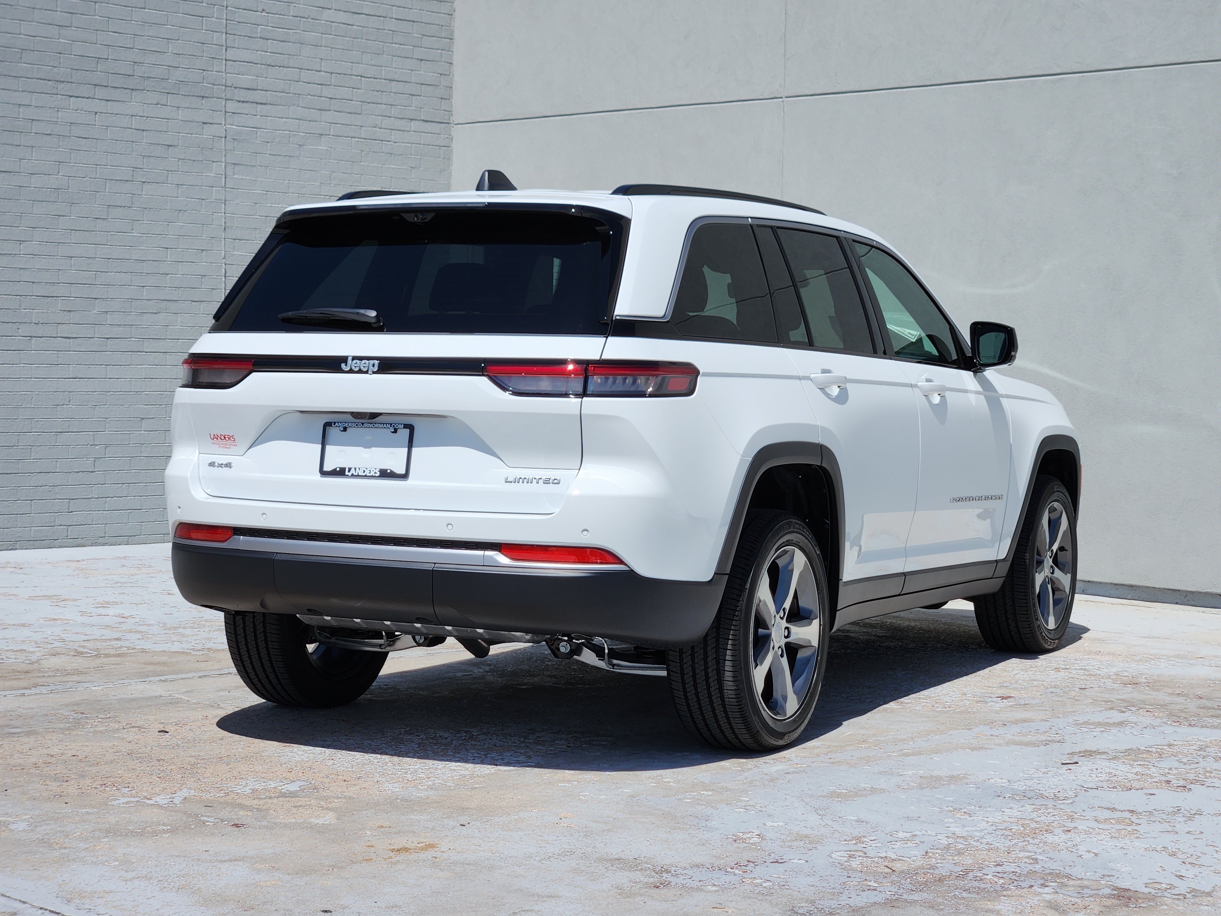 New 2026 Bright White Clearcoat Jeep Limited image 4