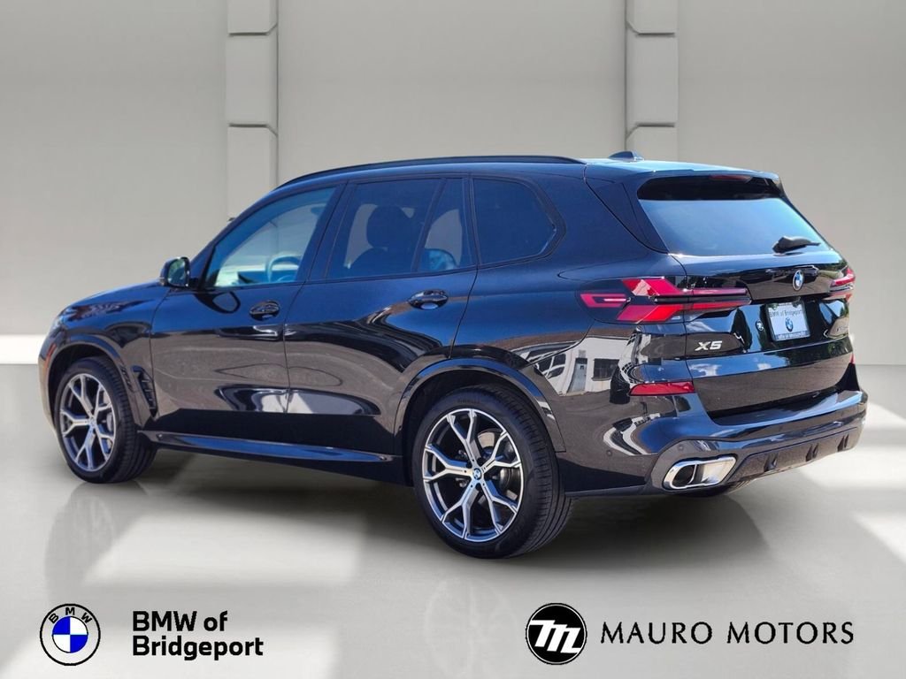Used 2024 Black BMW xDrive40i image 6