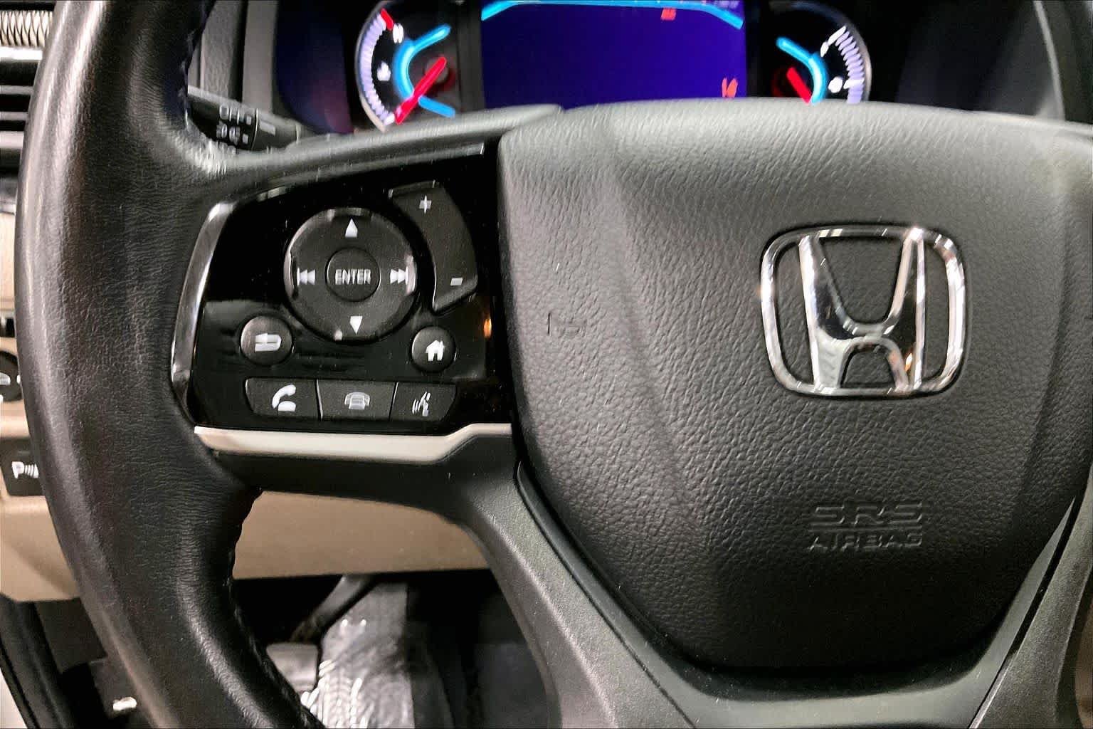 Used 2020 Platinum White Pearl Honda Elite image 24