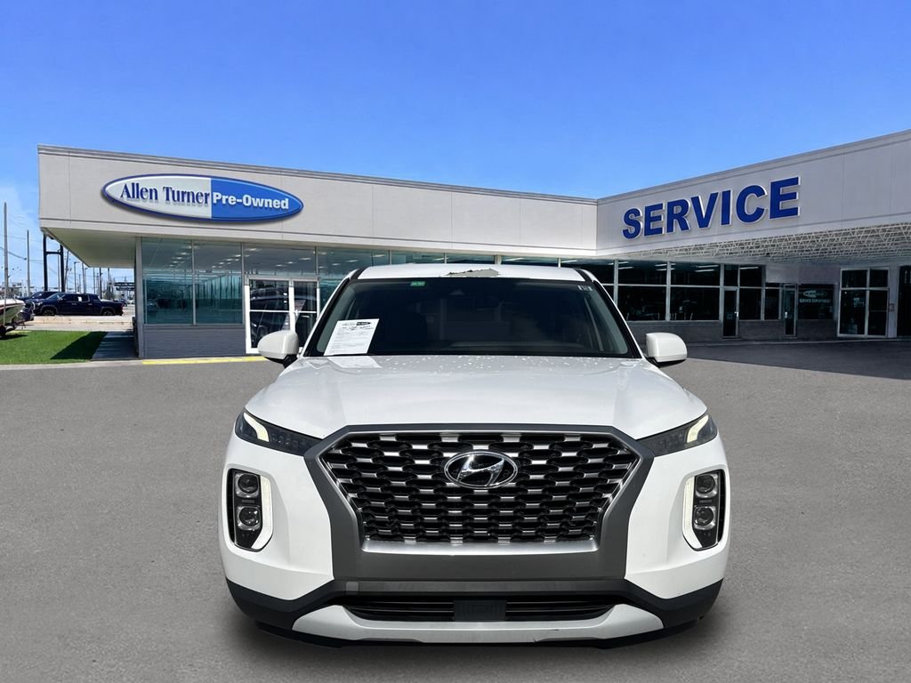 Used 2020 Hyper White Hyundai SE image 3