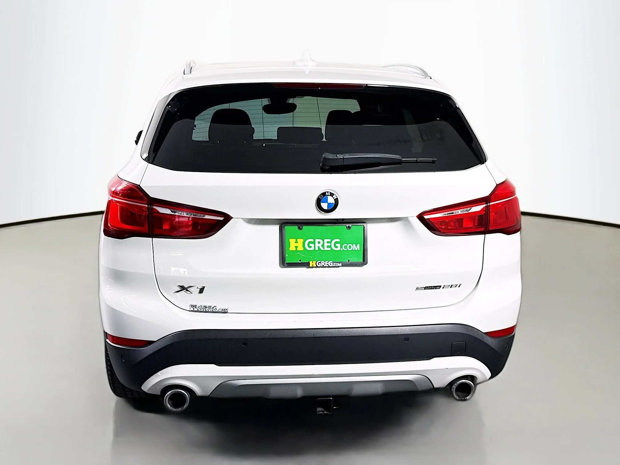 Used 2021 Alpine White BMW sDrive28i image 6