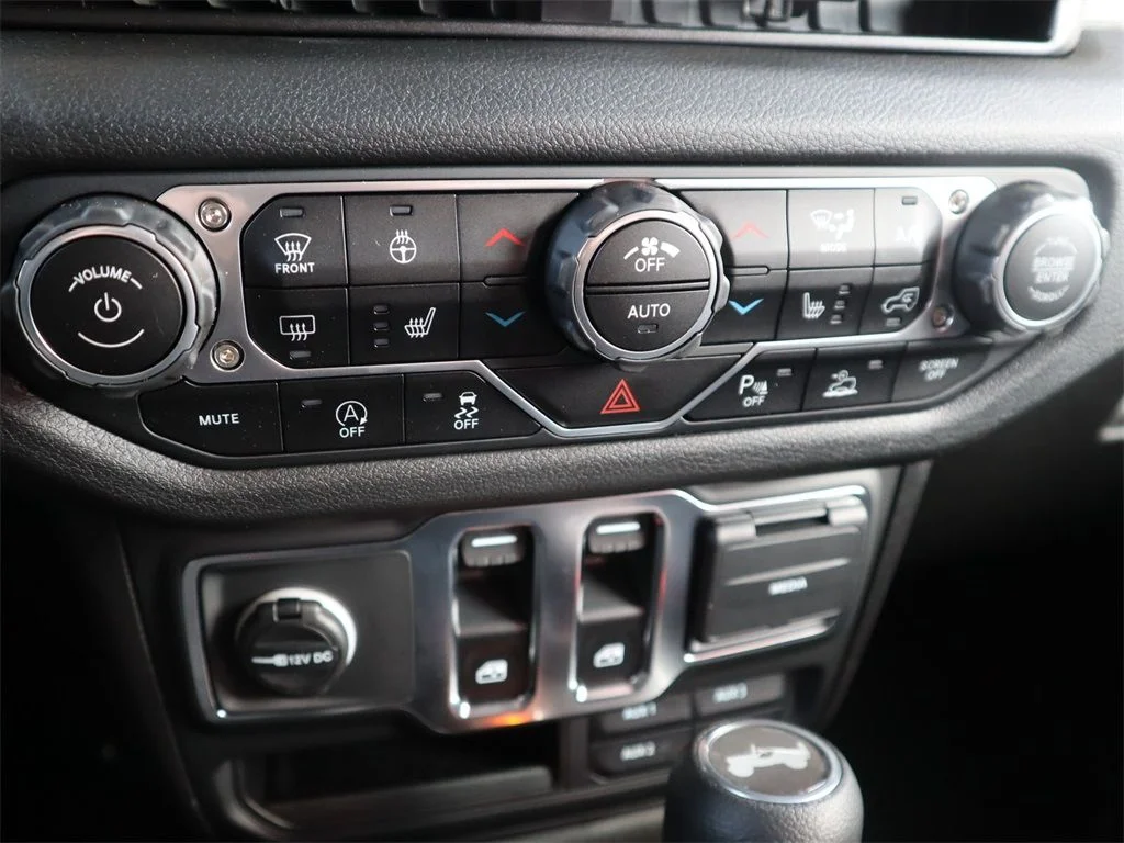 2025 Jeep Wrangler 2-Door Sport S - Photo 11