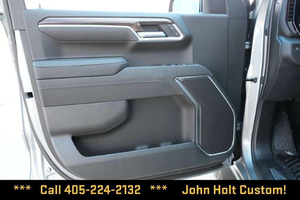 New 2026 Sterling Gray Metallic Chevrolet RST image 18