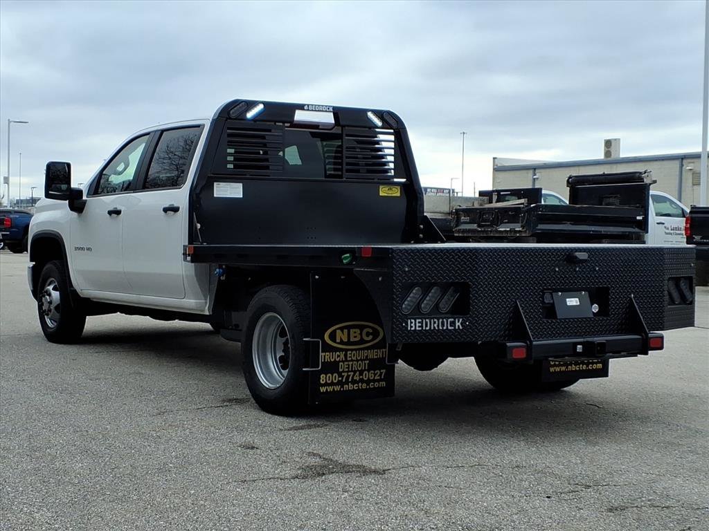 New 2025 Summit White Chevrolet Work Truck image 4