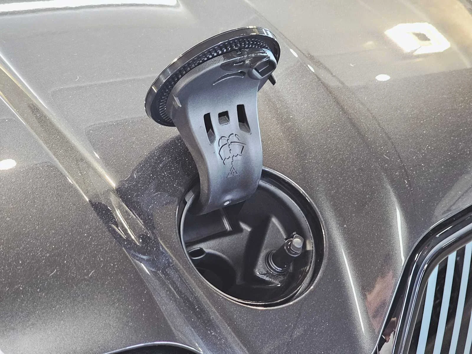 New 2026 Dark Graphite Metallic BMW xDrive45 image 9