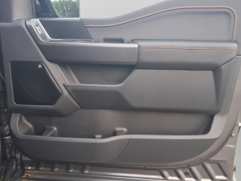 New 2026 Gray Ford Tremor image 32