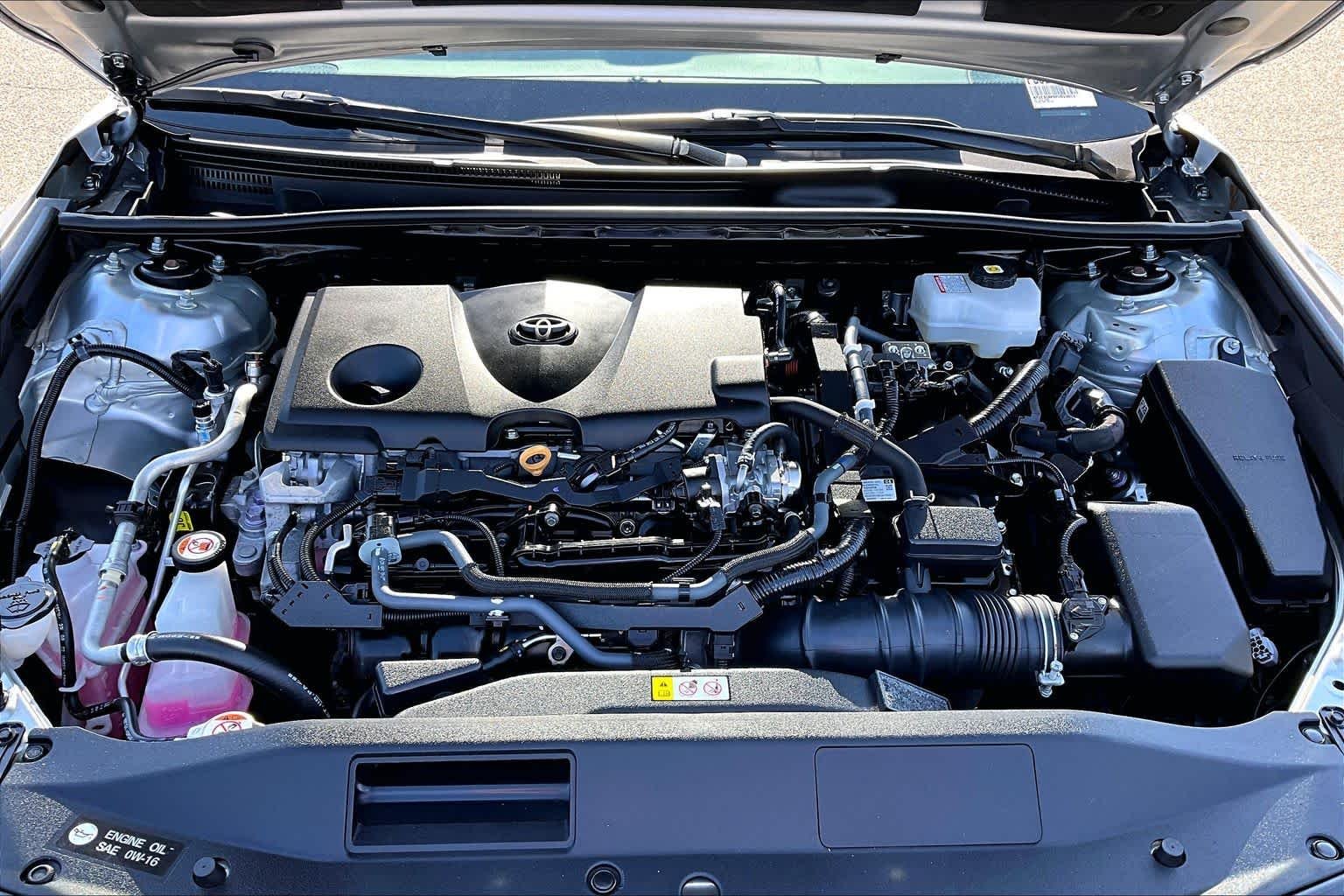 Used 2023 Celestial Silver Metallic Toyota Hybrid LE image 31