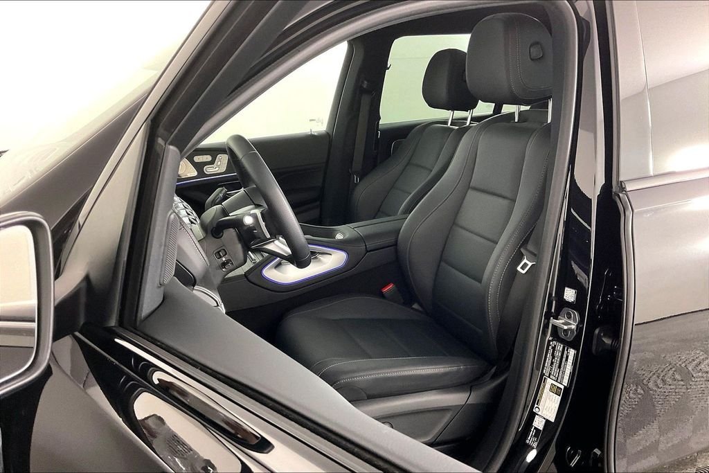 2026 Mercedes-Benz GLS Base - Photo 17