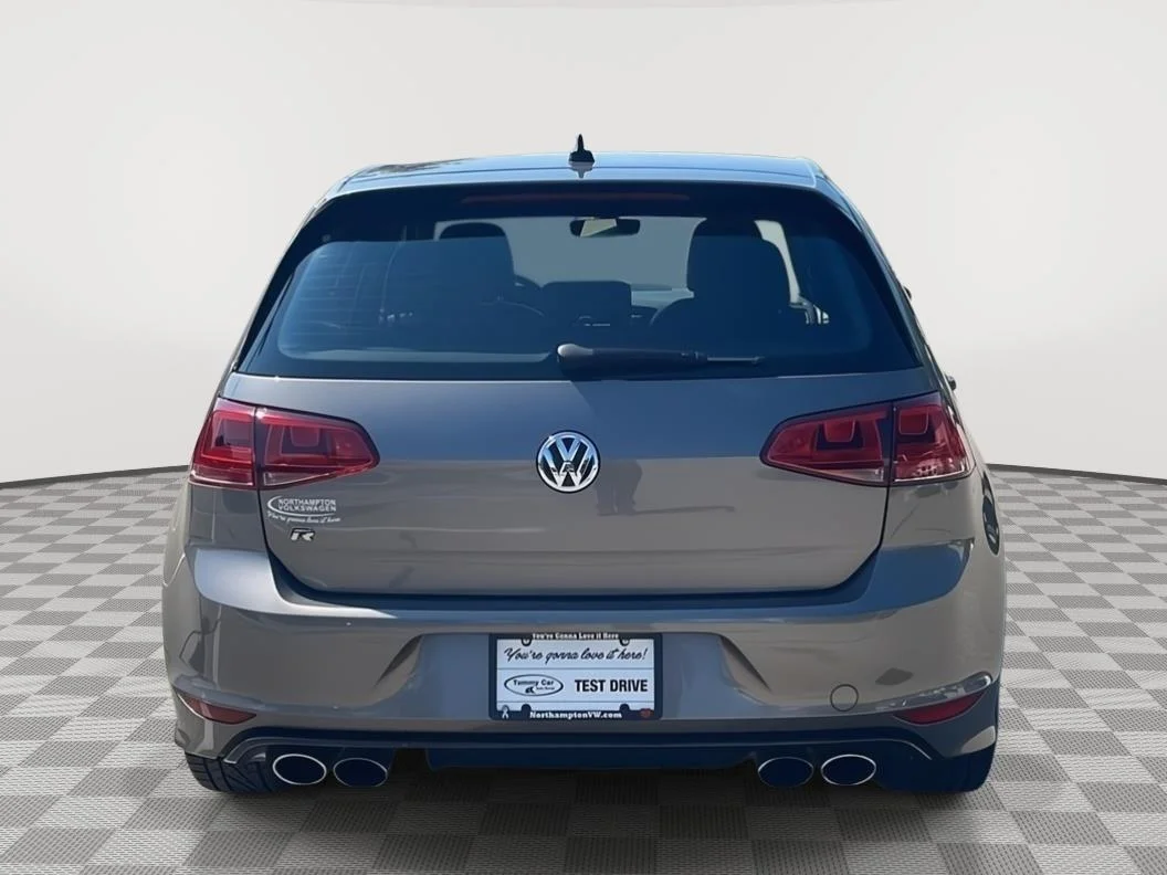 Used 2017  Volkswagen 4MOTION image 6