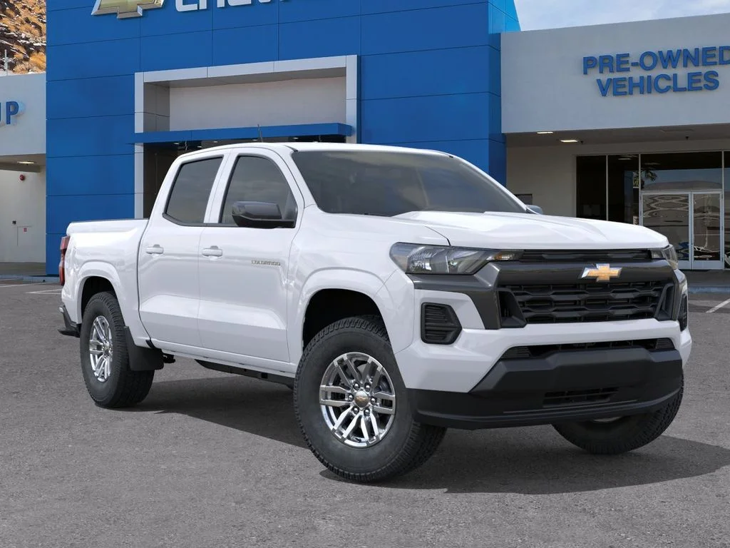 New 2026 Summit White Chevrolet 2WD LT image 7