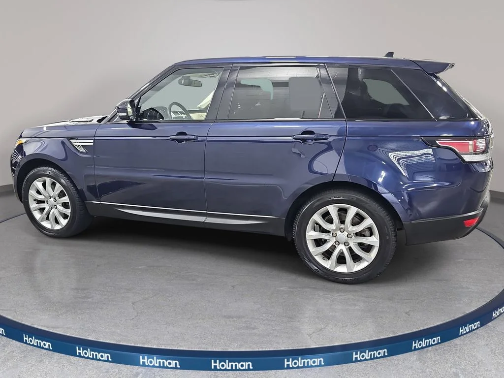 Used 2016 Blue Land Rover HSE Td6 image 9