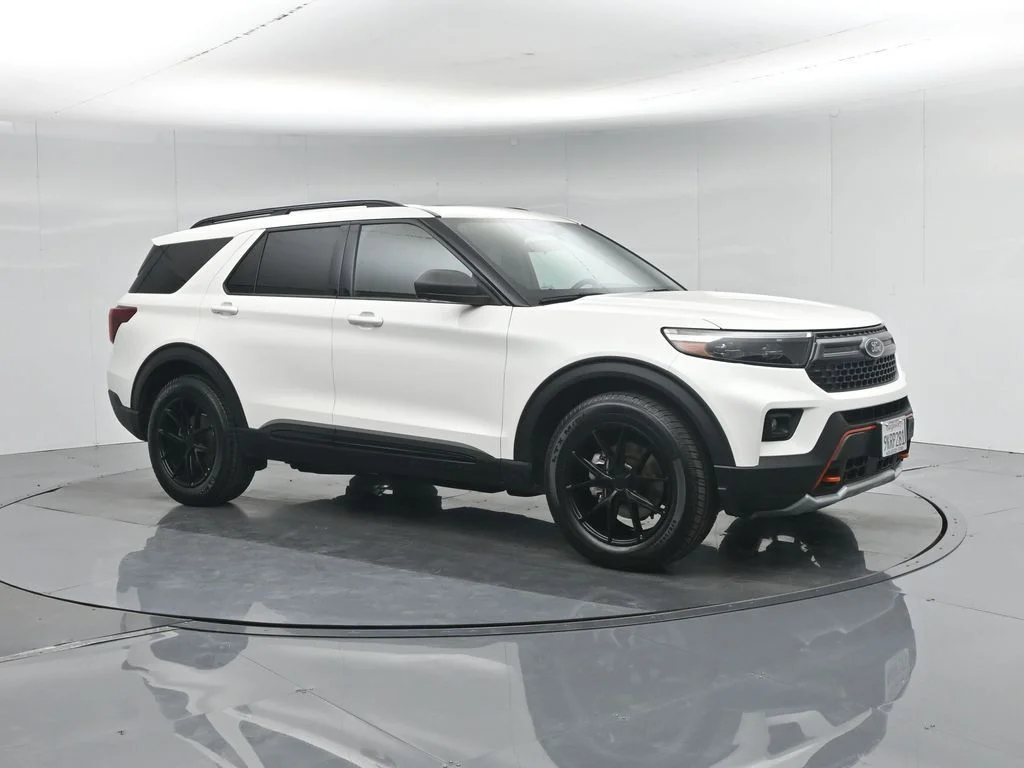 Used 2022 White Ford Timberline image 30