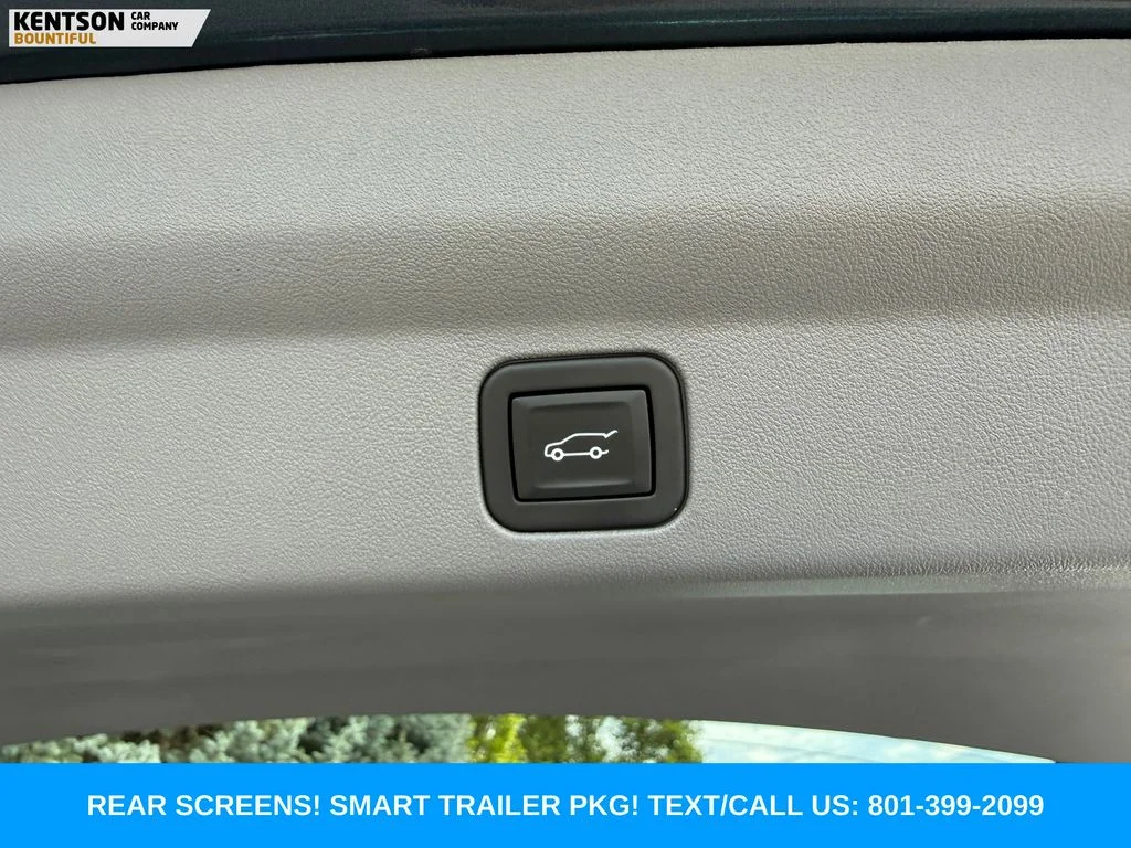 Used 2025 Black Cadillac Sport 1 image 33