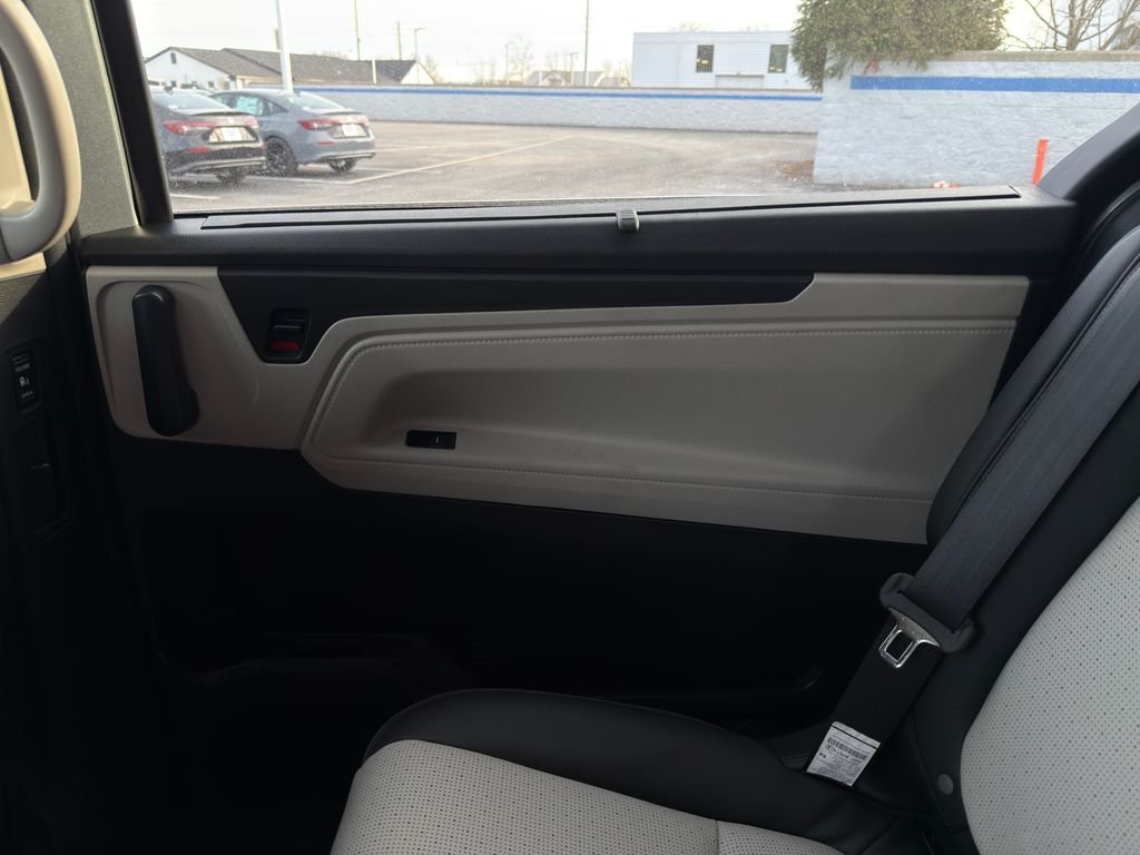 2026 Honda Odyssey Elite - Photo 26