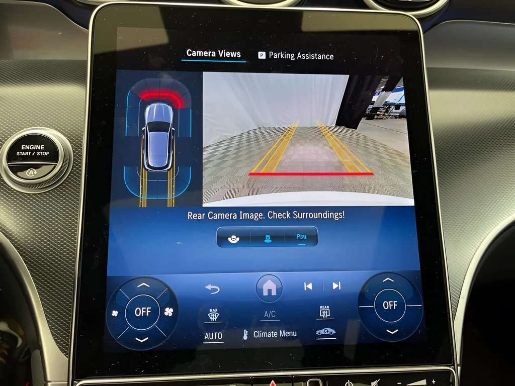 2024 Mercedes-Benz GLC GLC 300 - Photo 16