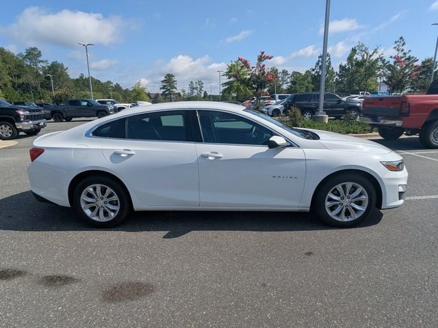 Used 2025 White Chevrolet LT image 2