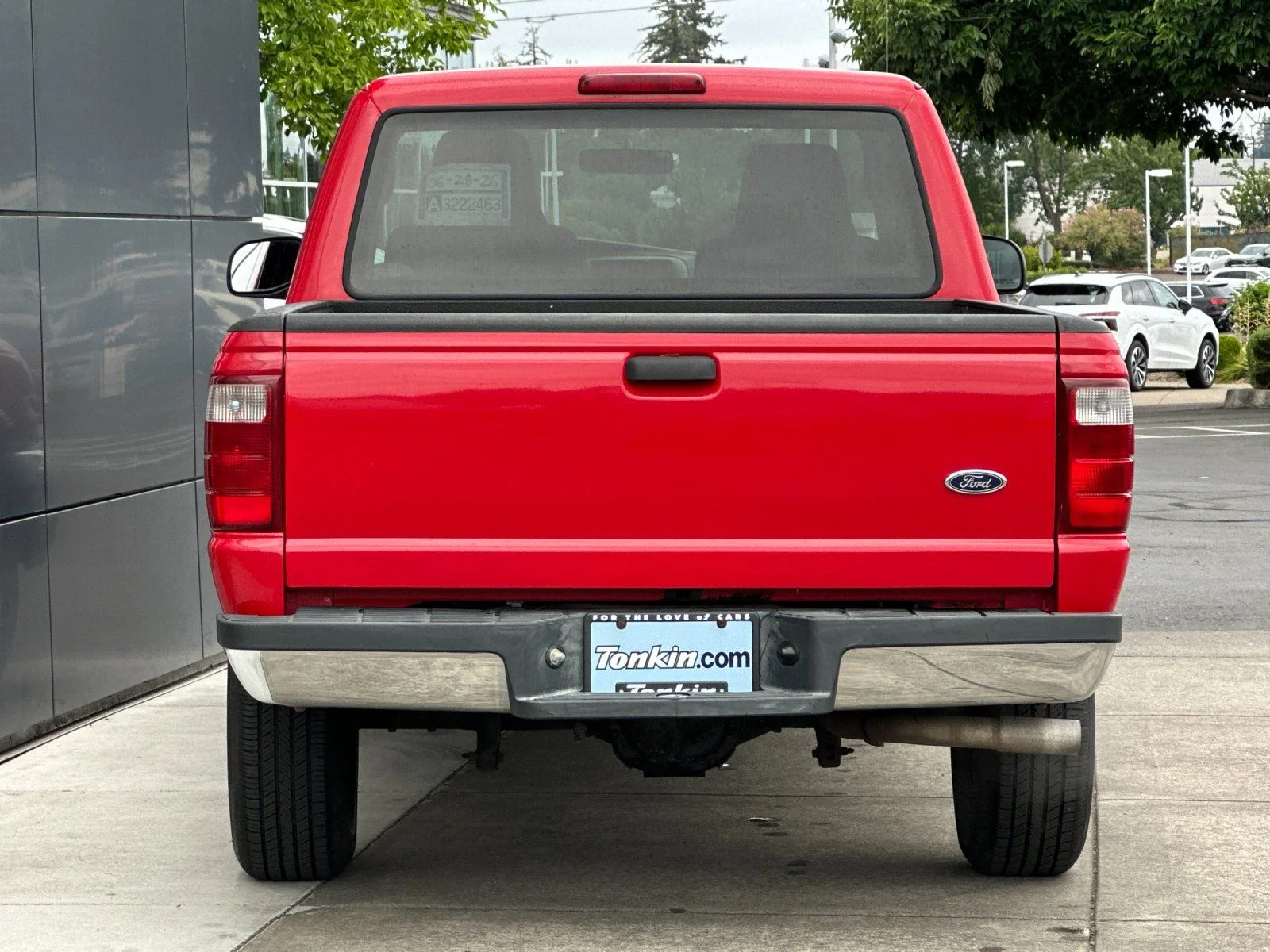 Used 2004 Red Ford XLT image 4