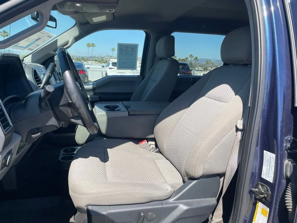 Used 2019 Blue Ford XLT image 7