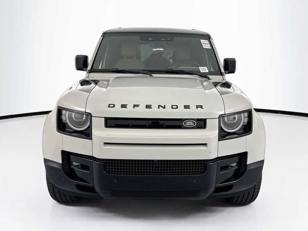 New 2026 Borasco Grey Land Rover X-Dynamic SE image 2