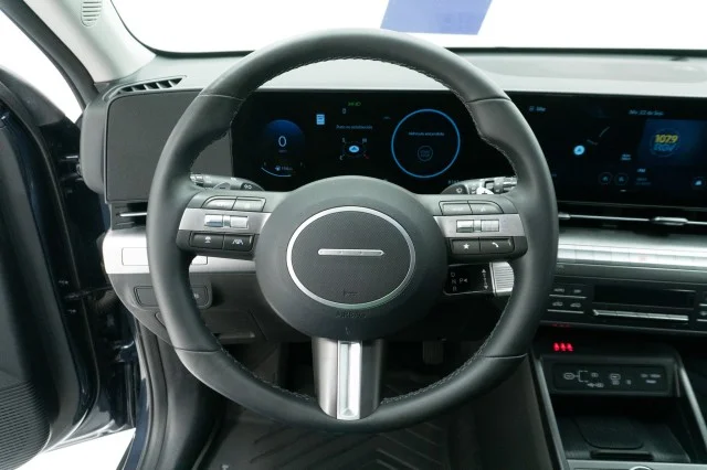 Used 2025 Denim Blue Hyundai SEL Convenience image 25