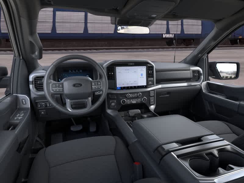 New 2026 Oxford White Ford XLT image 9