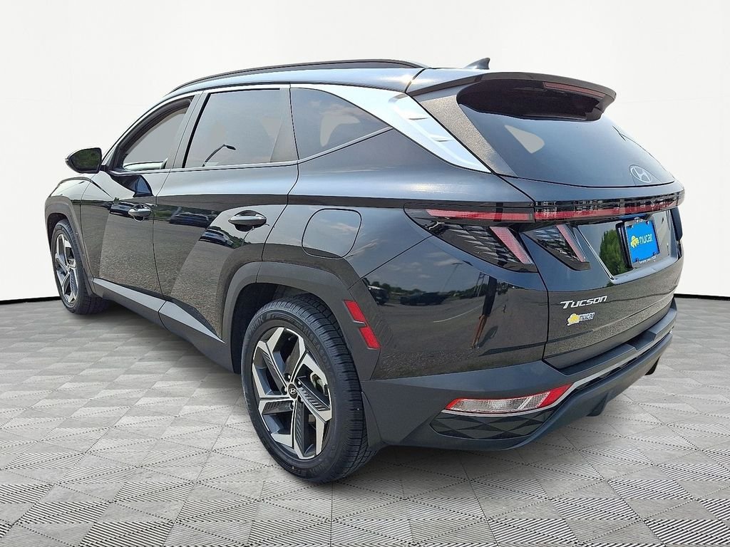 Used 2024 Black Hyundai SEL image 5