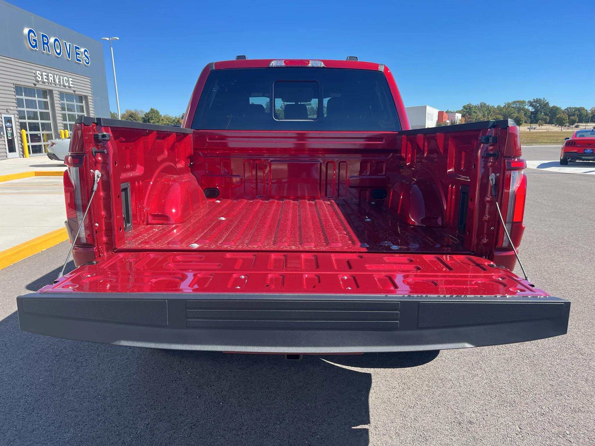 New 2026 Ruby Red Metallic Tinted Clearcoat Ford Lariat® image 10