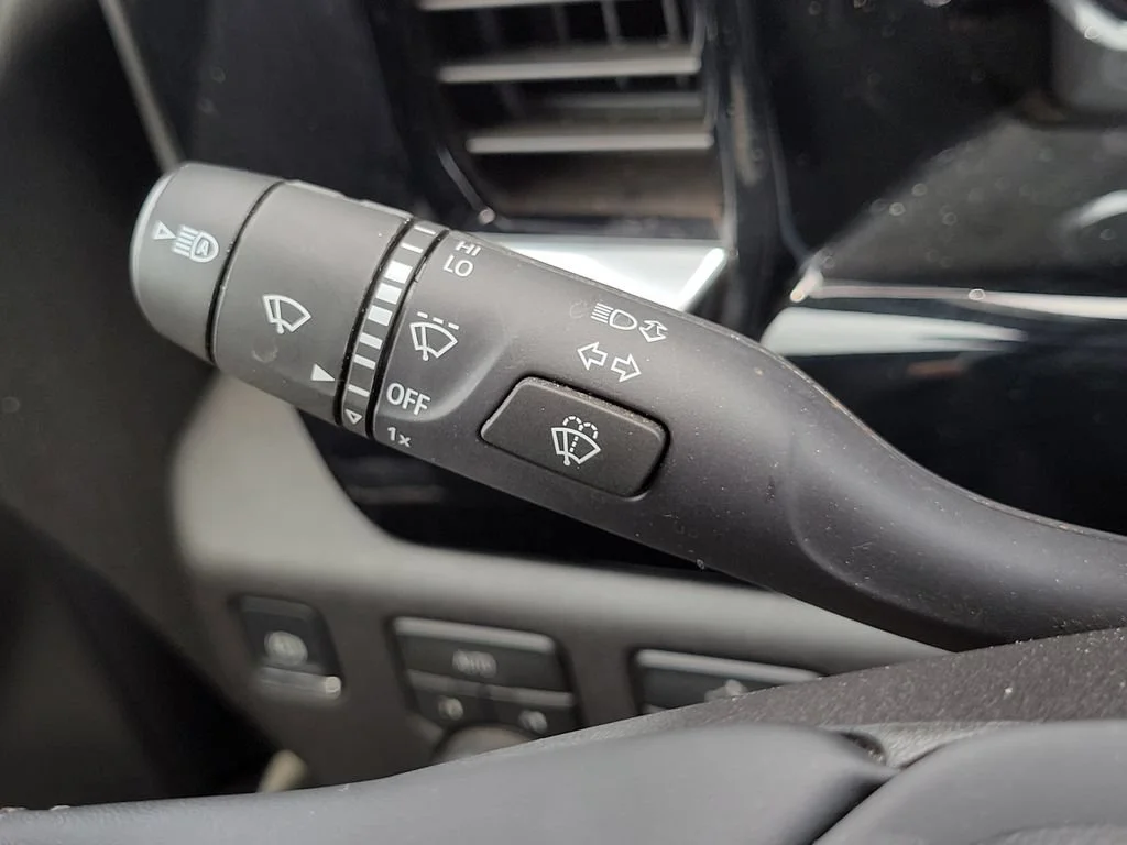 Used 2026 Sterling Gray Metallic Chevrolet LT image 29