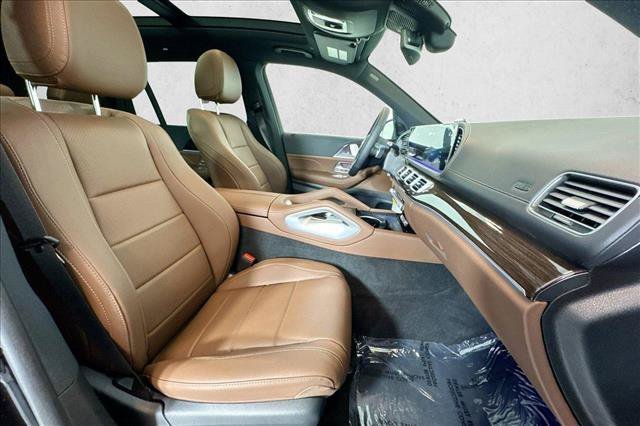 New 2026 Obsidian Black Metallic Mercedes-Benz GLS 450 image 57