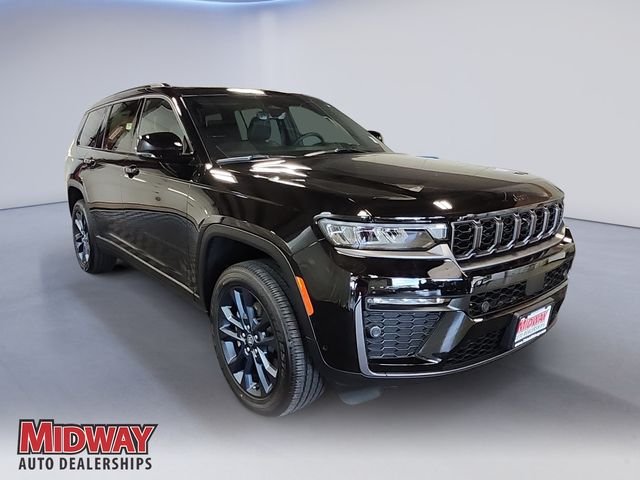 New 2026 Diamond Black Crystal Pearl-Coat Exterior Paint Jeep  image 7