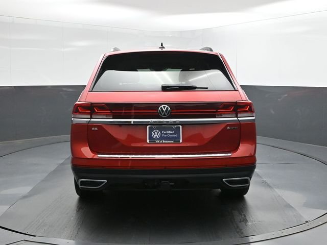 Used 2024 Red Volkswagen 2.0T SE w/Technology image 5