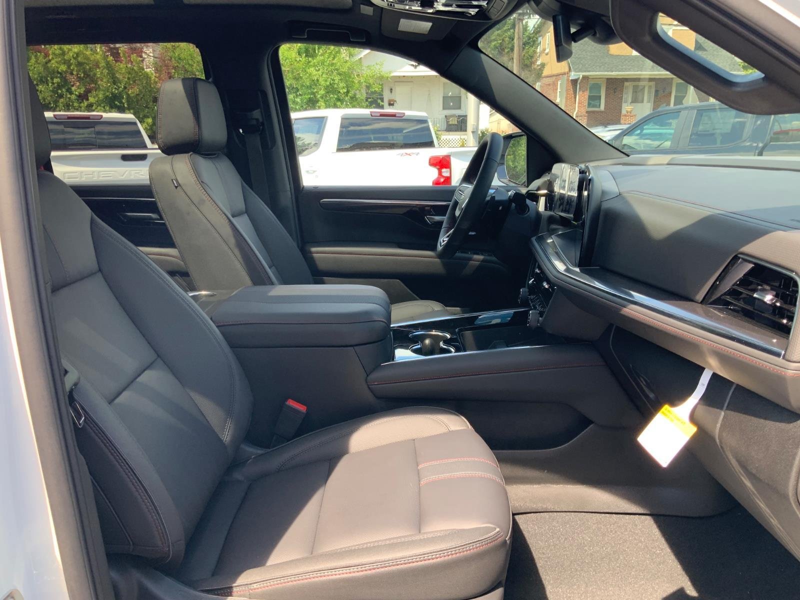 2026 Chevrolet Tahoe RST - Photo 8