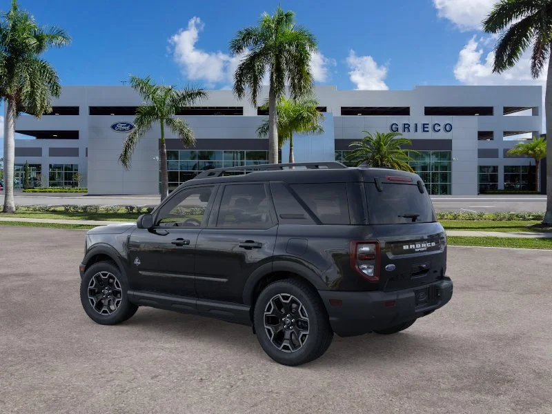 New 2026 Shadow Black Ford Outer Banks® image 31