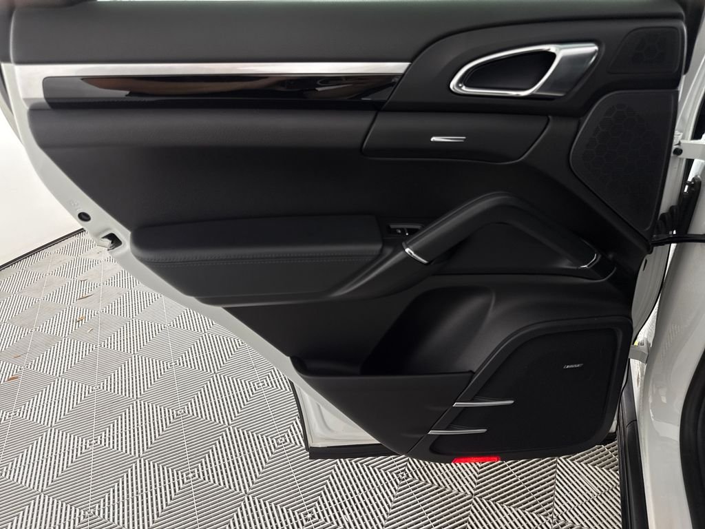 2014 Porsche Cayenne Platinum Edition - Photo 11