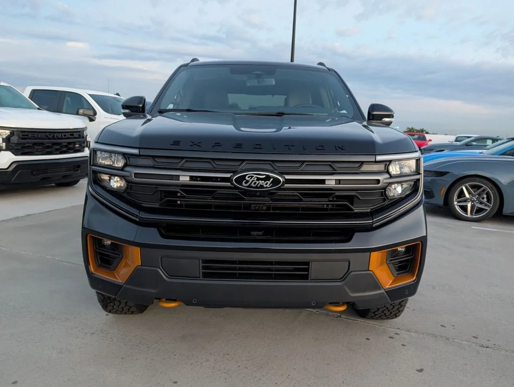 New 2026 Black Ford Tremor image 2