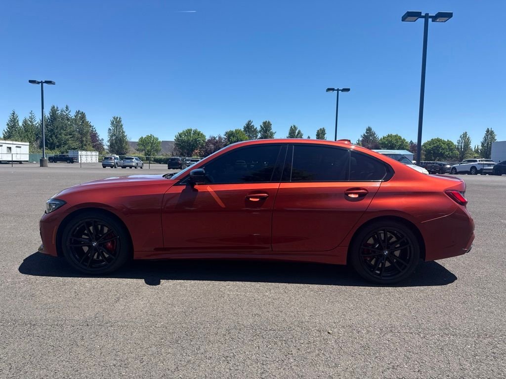 Used 2022 Sunset Orange Metallic BMW M340i xDrive image 3