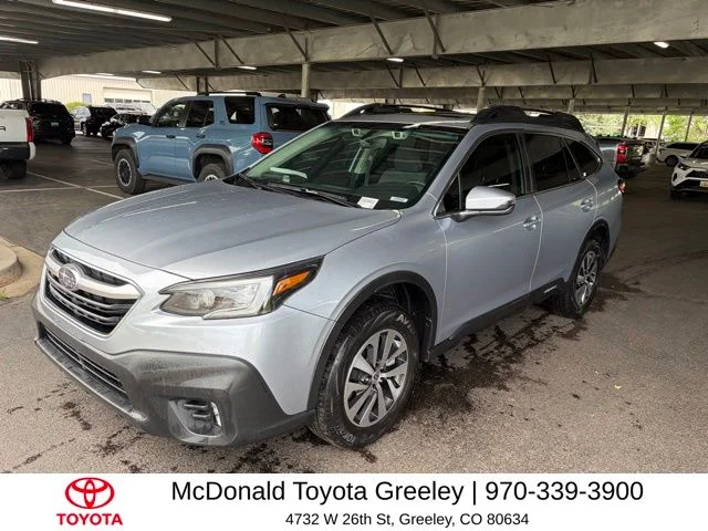 2022 Subaru Outback Premium's photo